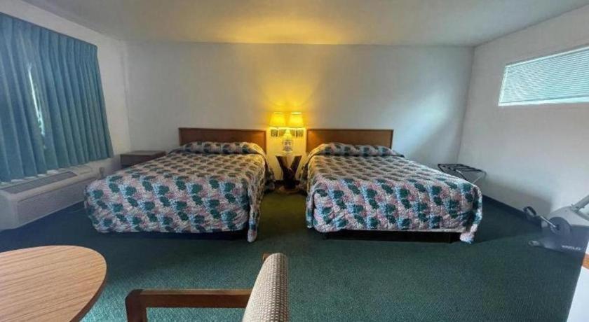 Oyo Riverside Inn John Day Or Экстерьер фото